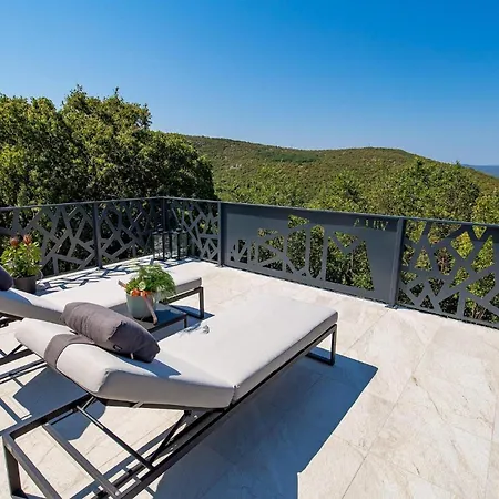 Modruna Casa de Férias *